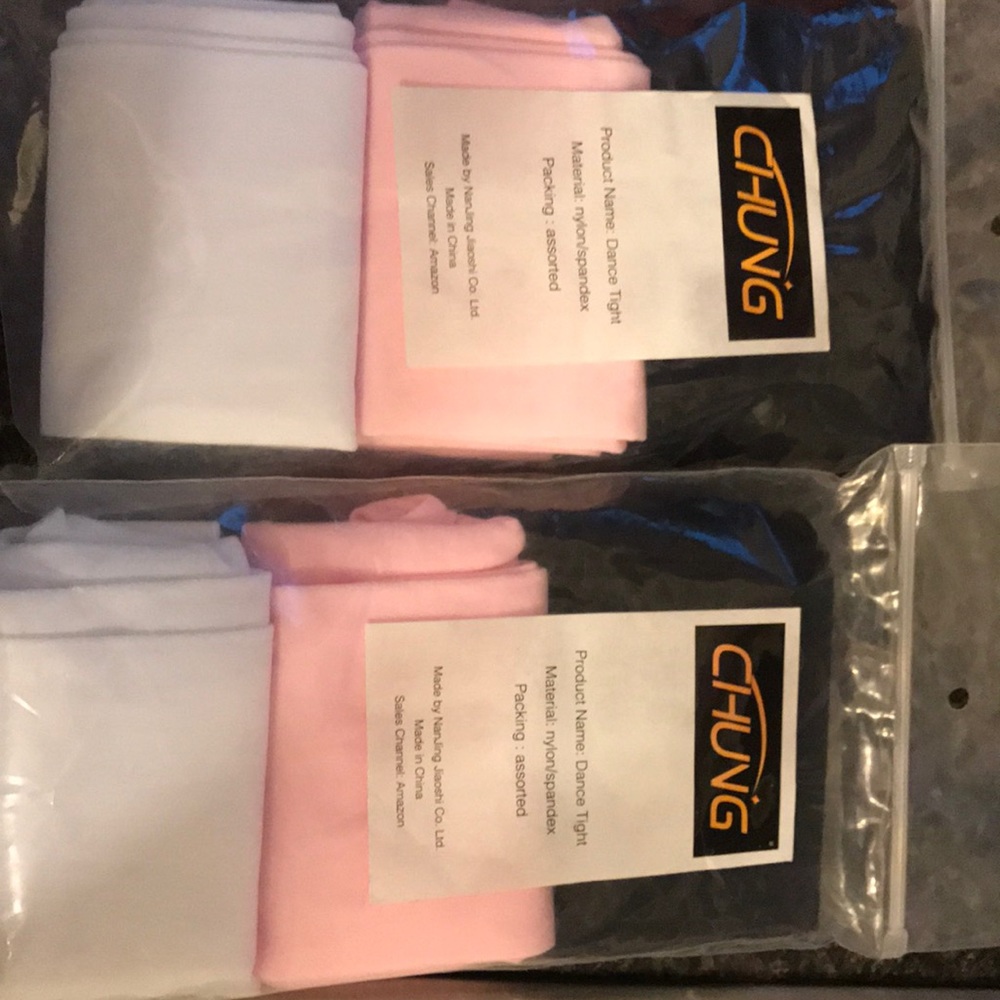 Toddler footed tights size 3-5 yr old.
